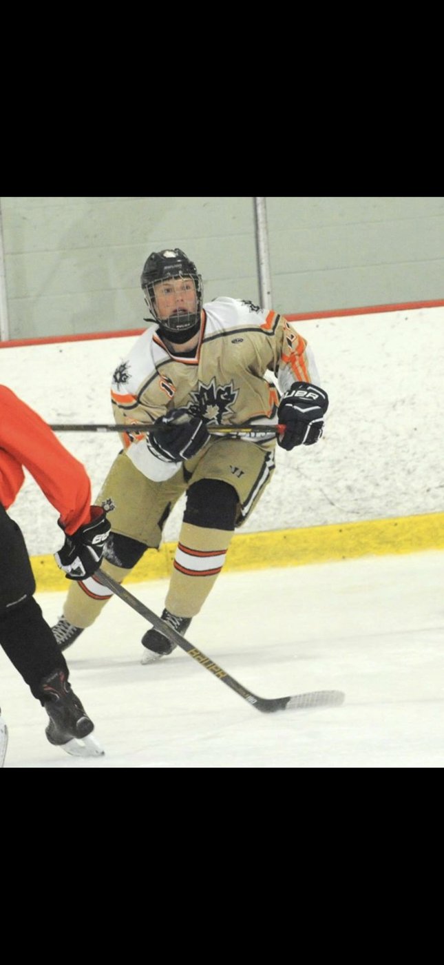 Anze Prostor playing for CHC Team Vegas, 2017